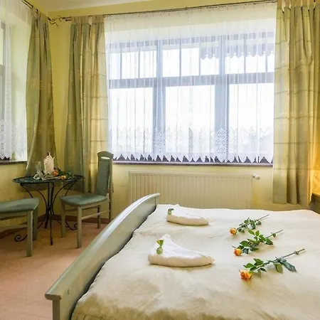 Sonnenvilla Roza - Doppelzimmer - #116821 Appartement Szklarska Poreba
